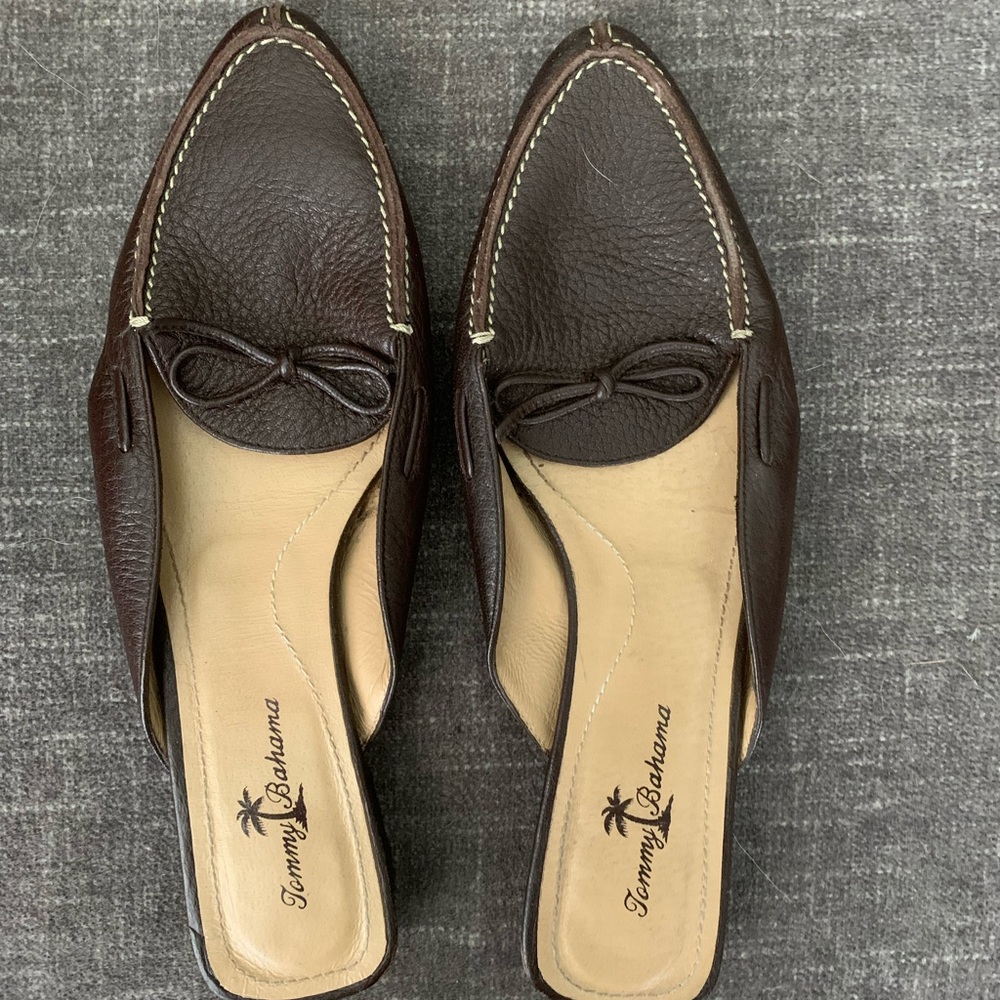 Tommy Bahama mules